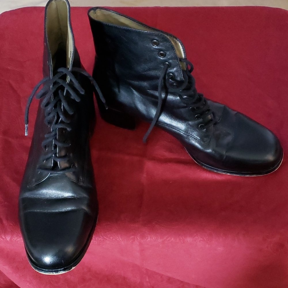 Nine West Black Leather Ankle Boots
